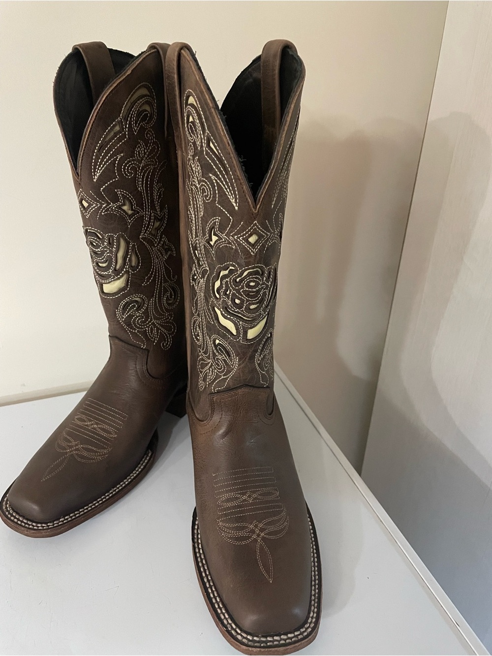 Brown Embroidered Western Cowboy Boots